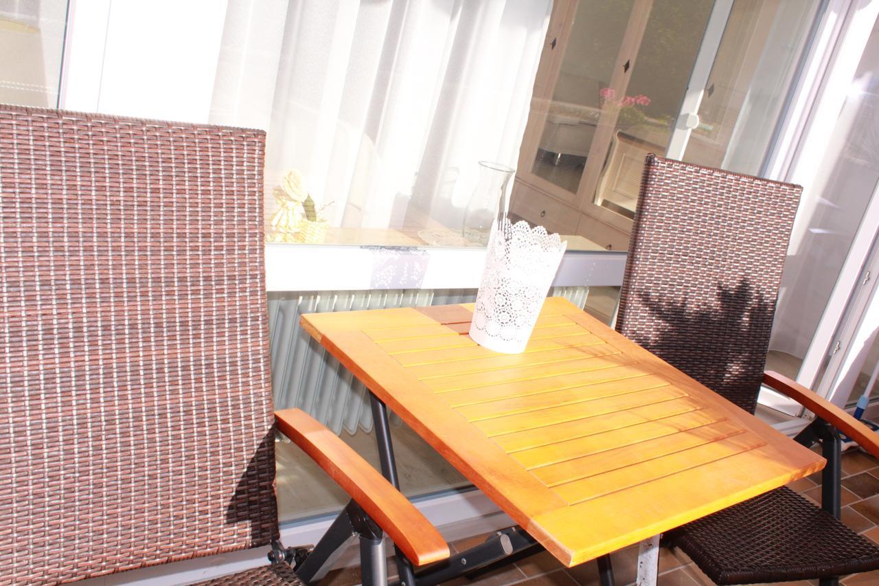 באד קרוצינגן Mariaprimavera Apartment Am Kurpark Mit Schwarzwaldblick * * * * מראה חיצוני תמונה