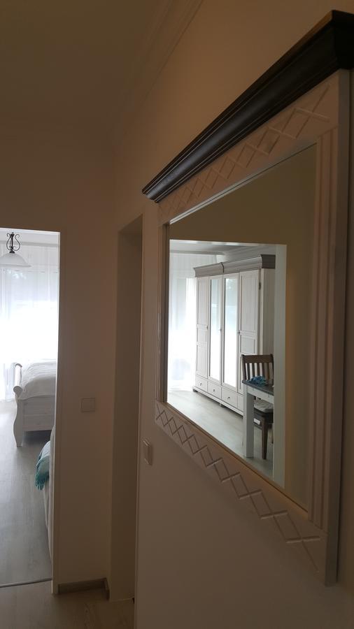 באד קרוצינגן Mariaprimavera Apartment Am Kurpark Mit Schwarzwaldblick * * * * מראה חיצוני תמונה