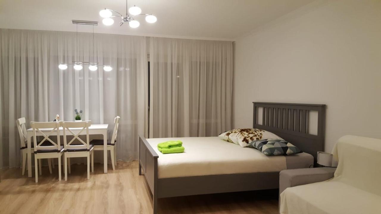 באד קרוצינגן Mariaprimavera Apartment Am Kurpark Mit Schwarzwaldblick * * * * מראה חיצוני תמונה